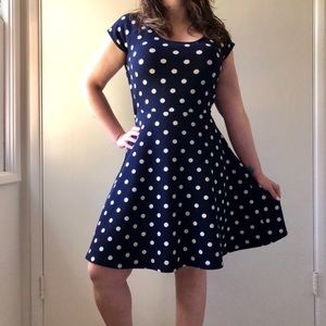 Gilli Navy Polkadot Dress